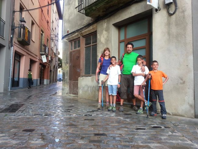 Inciando el Camino de Sant Jaume en la puerta de casa